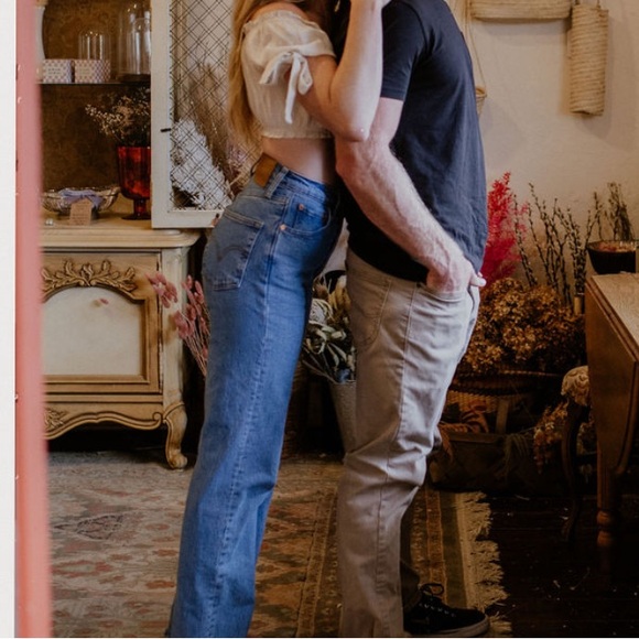 12th tribe Linen Tie Top - Picture 3 of 9